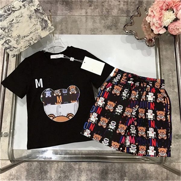 luxury designer brand baby kids clothing sets classic brand clothes suits childrens summer short sleeve letter lettered shorts fashion shirt, White
luxury designer brand baby kids clothing sets classic brand clothes suits childrens summer short sleeve letter lettered shorts fashion shirt, White