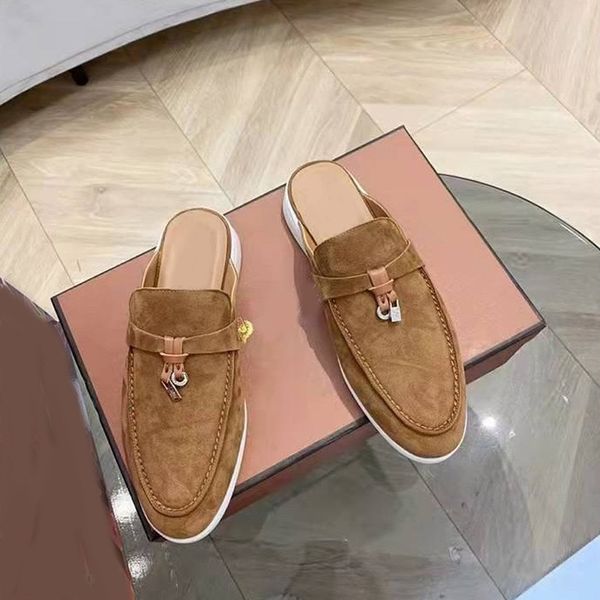 2023ss womens slide loros casual slippers classic sandals loafers shoes flat slides slipper designers high elastic beef tendon bottom size 3, Black
2023ss womens slide loros casual slippers classic sandals loafers shoes flat slides slipper designers high elastic beef tendon bottom size 3, Black