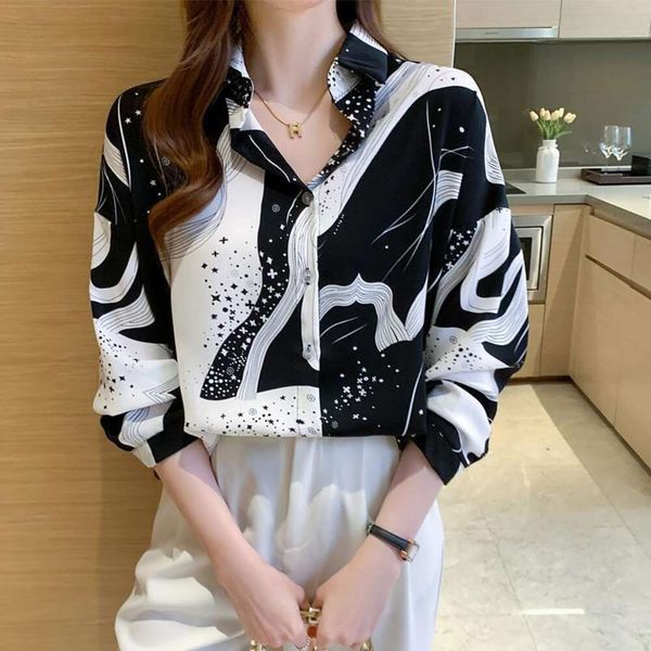 chic hong kong style shirts retro heavy chiffon blouse long sleeved printed niche commoner silk, White
chic hong kong style shirts retro heavy chiffon blouse long sleeved printed niche commoner silk, White