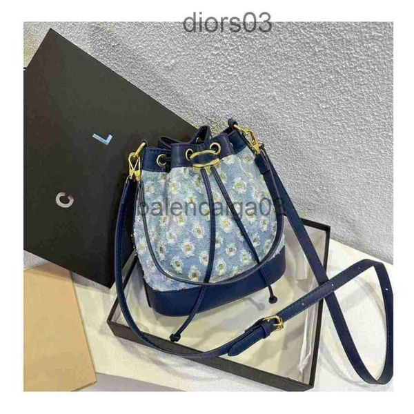 designer channel cc bag handbags beach crossbody the tote shoulder bag luxurys fashion brands man woman nylon leather messenger makeup beige
designer channel cc bag handbags beach crossbody the tote shoulder bag luxurys fashion brands man woman nylon leather messenger makeup beige