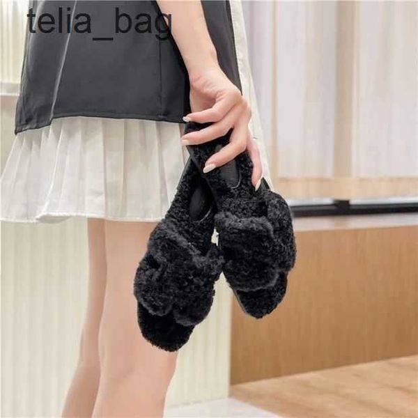 winter hermzs bear sandal oran dsigner emma slipper shoes furry slippers designer teddy fur ins super ot women's soes wit versatile fla
winter hermzs bear sandal oran dsigner emma slipper shoes furry slippers designer teddy fur ins super ot women's soes wit versatile fla