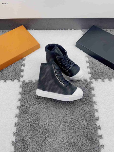 23ss kids casual shoe high cut design child sneakers size 26-35 letter printing children's shoes box protection shipment june20, Black;red
23ss kids casual shoe high cut design child sneakers size 26-35 letter printing children's shoes box protection shipment june20, Black;red