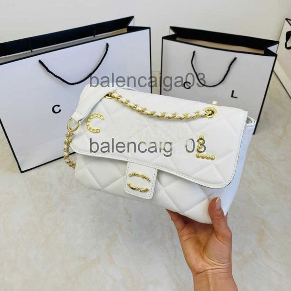 designer channel cc bag handbags beach crossbody purses the tote shoulder bag luxurys fashion brands man woman black pink white leather mess
designer channel cc bag handbags beach crossbody purses the tote shoulder bag luxurys fashion brands man woman black pink white leather mess
