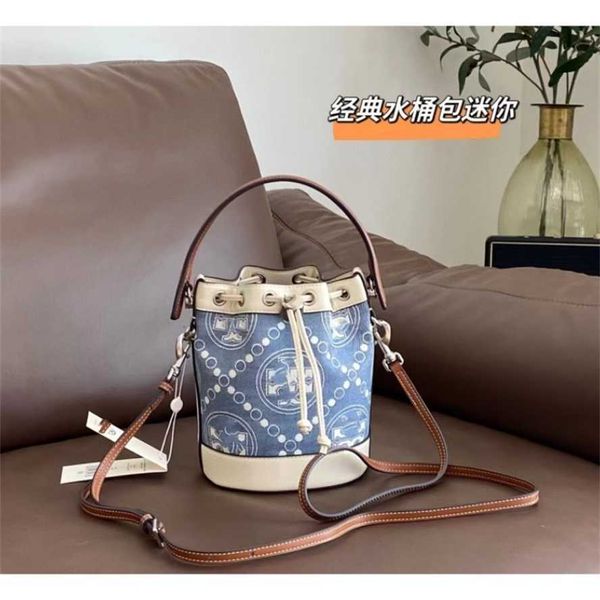 designer bag 2024 early launch women's tb bucket organ underarm piano spectrum genuine leather boston one shoulder crossbody carrying3y
designer bag 2024 early launch women's tb bucket organ underarm piano spectrum genuine leather boston one shoulder crossbody carrying3y