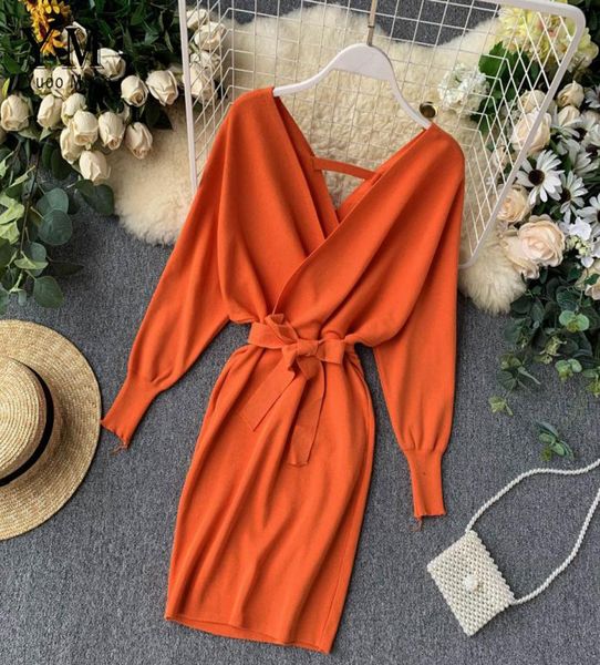 yuoomuoo autumn winter women knitted sweater dress 2020 new korean long batwing sleeve v neck elegant dress ladies bandage dress2454444, Black;gray
yuoomuoo autumn winter women knitted sweater dress 2020 new korean long batwing sleeve v neck elegant dress ladies bandage dress2454444, Black;gray