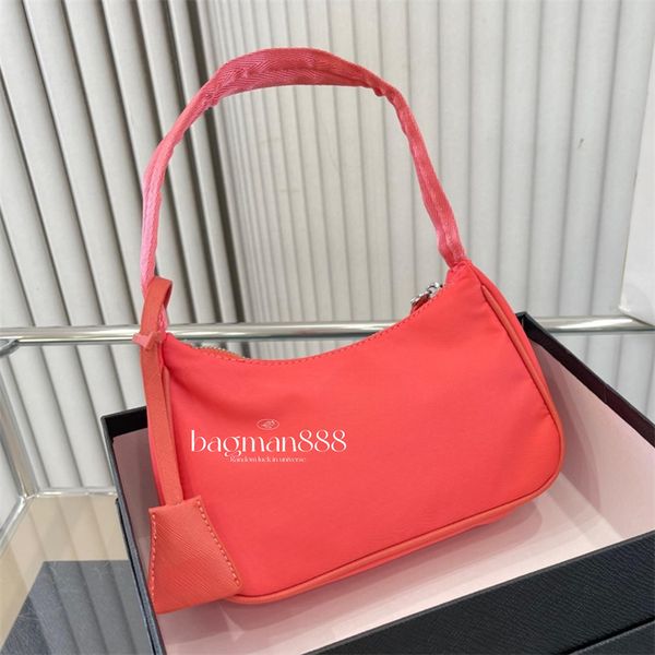 luxury designer bag handbag shoulder bags underarm bag women handbags canvas chain womens mini hobo bag fashion clutch armpit bag tote desig
luxury designer bag handbag shoulder bags underarm bag women handbags canvas chain womens mini hobo bag fashion clutch armpit bag tote desig