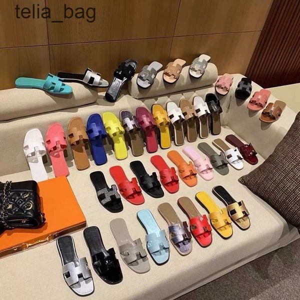 higsetting hermzs shoes bear 2023 sandal slippers oran women's designer summer slipper beacleather leisure fashion wear rhinestone flat
higsetting hermzs shoes bear 2023 sandal slippers oran women's designer summer slipper beacleather leisure fashion wear rhinestone flat