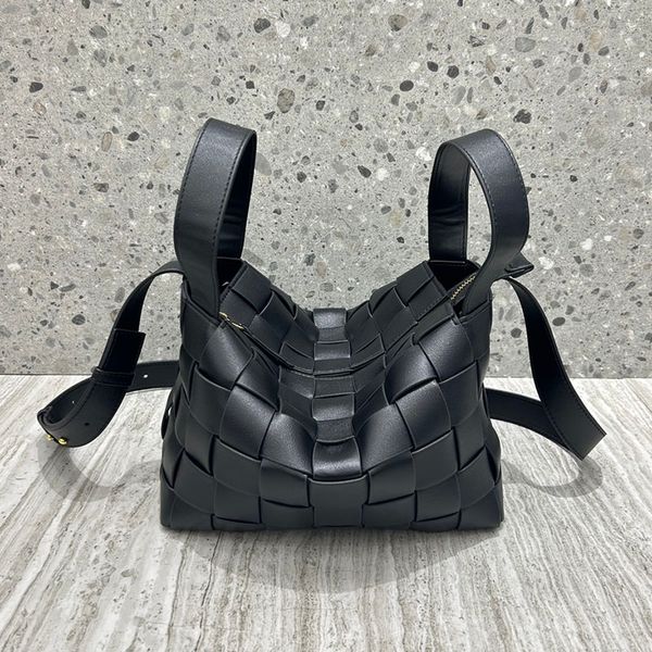 bowling bag knitting shoulder underarm crossbody handbags designer handbag purse shopping underarm bags sling pouch genuine leather women ad
bowling bag knitting shoulder underarm crossbody handbags designer handbag purse shopping underarm bags sling pouch genuine leather women ad