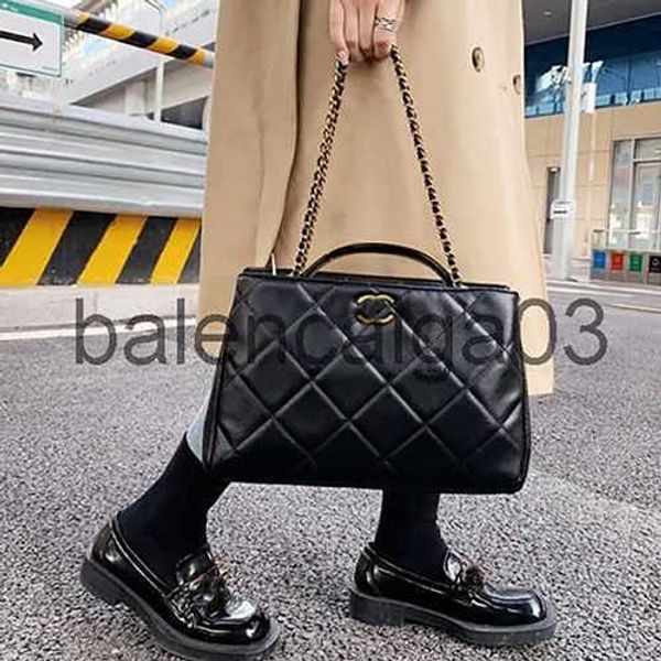 designer channel cc bag handbags beach crossbody the tote shoulder bag luxurys fashion brands man woman large capacity black leather messeng
designer channel cc bag handbags beach crossbody the tote shoulder bag luxurys fashion brands man woman large capacity black leather messeng