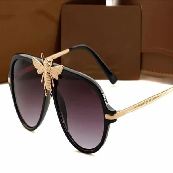 1pcs brand sun glasses evidence sunglasses designer eyewear mens womens polished blacks 553246m, White;black
1pcs brand sun glasses evidence sunglasses designer eyewear mens womens polished blacks 553246m, White;black