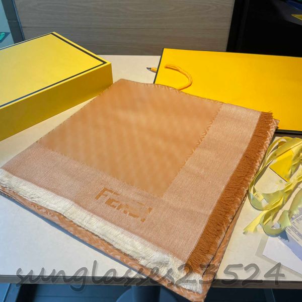 yellowish orange ff full print scarf, designer square, luxury brand scarf, autumn and winter fashion items, and high version, size: 140*140c, Blue;gray
yellowish orange ff full print scarf, designer square, luxury brand scarf, autumn and winter fashion items, and high version, size: 140*140c, Blue;gray