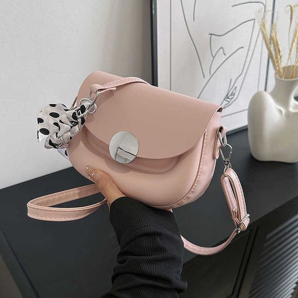 shoulder bags cross body bag for women scarf shoulder new niche women's moon cross fashion saddle
shoulder bags cross body bag for women scarf shoulder new niche women's moon cross fashion saddle