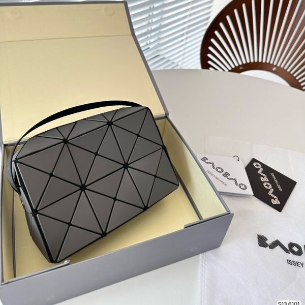 small pack of cupid cubes issey baobao level tote designer ladies shoulder bag fashion luxury popular large capacity shoulder bag wallet miy
small pack of cupid cubes issey baobao level tote designer ladies shoulder bag fashion luxury popular large capacity shoulder bag wallet miy