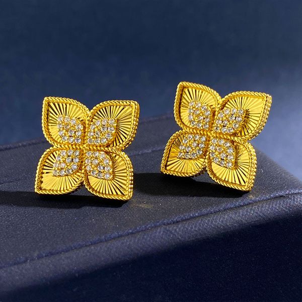 2023 fashion new arrive four leaf clover stud earring designer jewelry gold silver mother of pearl green flower earring link chain womens gi, Golden;silver
2023 fashion new arrive four leaf clover stud earring designer jewelry gold silver mother of pearl green flower earring link chain womens gi, Golden;silver
