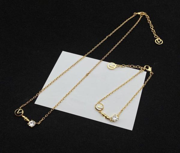 luxury designer bracelet necklace women039s bracelet exquisite jewelry fashion suitable for anniversary gifts very beautiful go6908840, Golden;silver
luxury designer bracelet necklace women039s bracelet exquisite jewelry fashion suitable for anniversary gifts very beautiful go6908840, Golden;silver