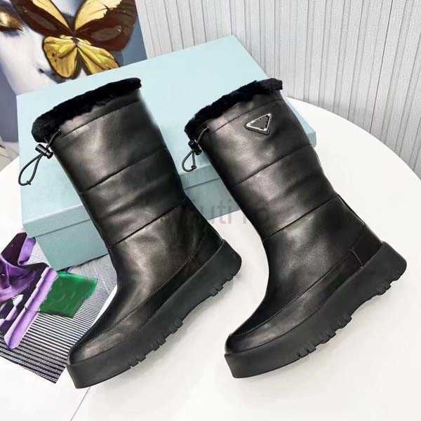boots women boots snow winter flat bottom sheepfold wool martin boot keep warm trainers sports flat side triangle plaque luxury shoes size 3, Black
boots women boots snow winter flat bottom sheepfold wool martin boot keep warm trainers sports flat side triangle plaque luxury shoes size 3, Black