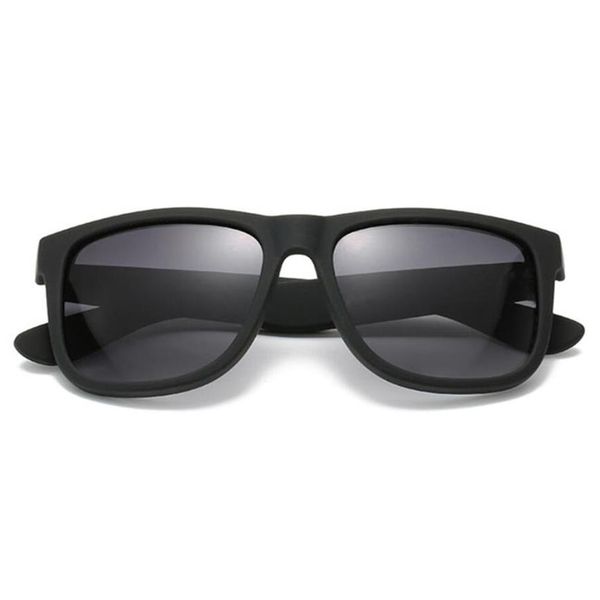 fashion square sunglasses men women designer driving eyewear lunette uv400 gradient sun glasses with cases2685, White;black
fashion square sunglasses men women designer driving eyewear lunette uv400 gradient sun glasses with cases2685, White;black