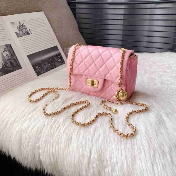 fang fatty little golden ball bag small fragrance bag women's bag grey bag small golden ball chain bag small fragrance wind lingge chai
fang fatty little golden ball bag small fragrance bag women's bag grey bag small golden ball chain bag small fragrance wind lingge chai