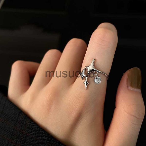 band rings silver color four pointed star zircon pendant ring for women vintage aesthetic original y2k adjustable opening ring jewelry j2308
band rings silver color four pointed star zircon pendant ring for women vintage aesthetic original y2k adjustable opening ring jewelry j2308