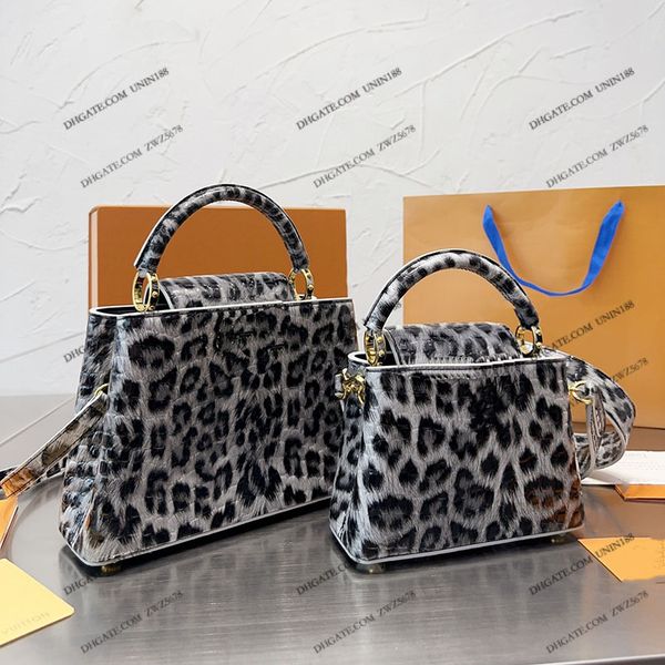 23ss womens luxurys designers totes bag handbags capucines bb shouder crossbody women handbag pouch purse original metal
23ss womens luxurys designers totes bag handbags capucines bb shouder crossbody women handbag pouch purse original metal