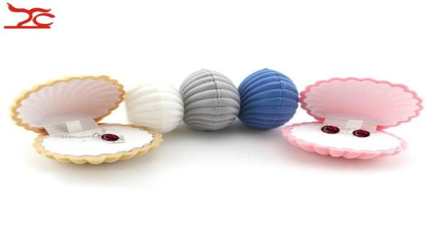 whole 10pcs shell shape velvet engagement wedding party ring case cute earrings necklace pendant jewelry display storage organ4857705, Black;white
whole 10pcs shell shape velvet engagement wedding party ring case cute earrings necklace pendant jewelry display storage organ4857705, Black;white