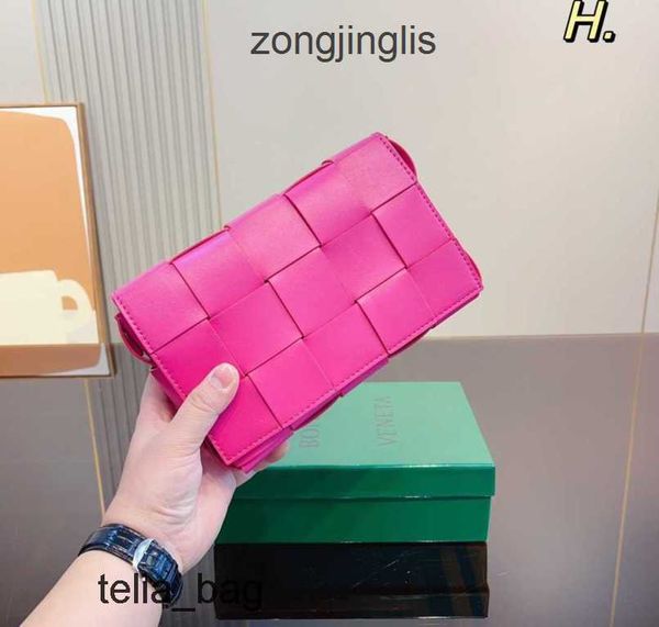 bag crossbody fashion 2023 leisure bags bottegaas shoulder women's venetaas cassette woven designer handbags 896t
bag crossbody fashion 2023 leisure bags bottegaas shoulder women's venetaas cassette woven designer handbags 896t
