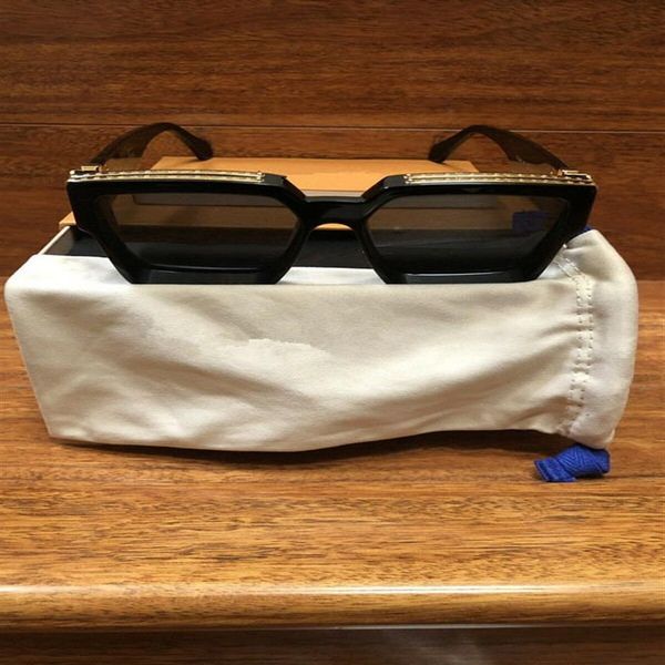 2020 luxury mens evidence sunglasses upgraded version m96006mn millionaire series designer sun glasses shiny gold frame come with 309r, White;black
2020 luxury mens evidence sunglasses upgraded version m96006mn millionaire series designer sun glasses shiny gold frame come with 309r, White;black