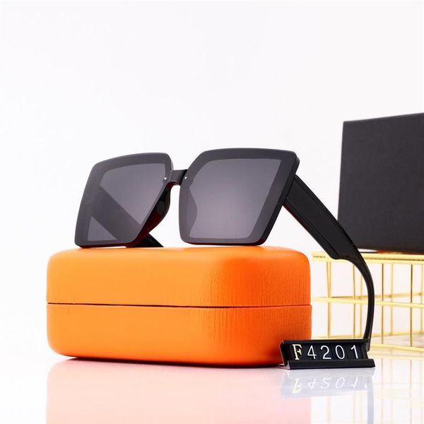 luxury sunglasses polaroid lens designer womens mens goggle senior eyewear for women eyeglasses frame vintage metal sun glasse2270, White;black
luxury sunglasses polaroid lens designer womens mens goggle senior eyewear for women eyeglasses frame vintage metal sun glasse2270, White;black