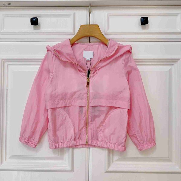 23ss designer baby clothes fashion kids hooded jacket size 100-160 cm mesh breathable design child coat june24, Blue;gray
23ss designer baby clothes fashion kids hooded jacket size 100-160 cm mesh breathable design child coat june24, Blue;gray