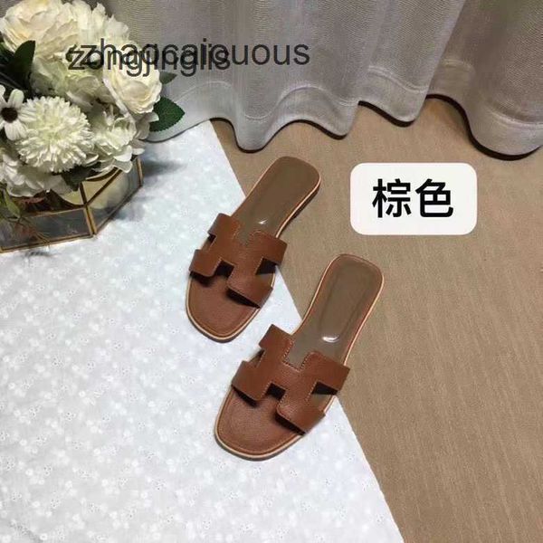 sandal shoes slippers 2023 summer bear women her slipper oran women's designer baida color matching leather flat sandals for tourism li
sandal shoes slippers 2023 summer bear women her slipper oran women's designer baida color matching leather flat sandals for tourism li