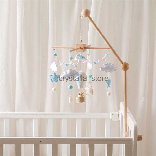 baby montessori toys soft felt cartoon air balloon hanging bed bell newborn crib wooden bracket child education toys hkd230817
baby montessori toys soft felt cartoon air balloon hanging bed bell newborn crib wooden bracket child education toys hkd230817