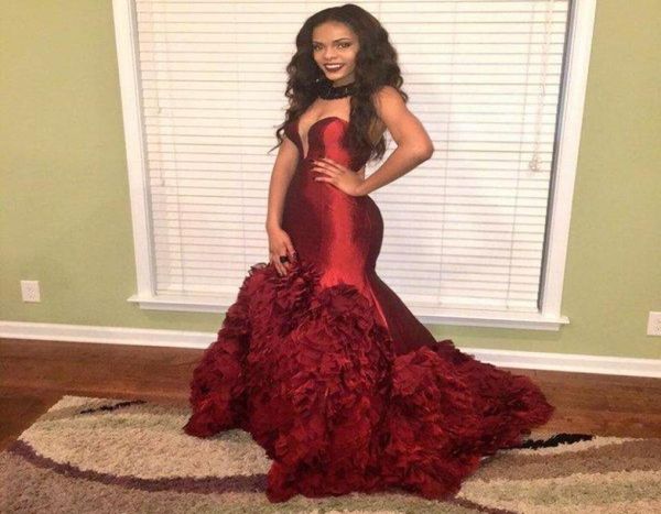 burgundy mermaid prom dresses 2016 elegant taffeta arabic sweetheart back corset cascading ruffles black girl prom evening go1537071
burgundy mermaid prom dresses 2016 elegant taffeta arabic sweetheart back corset cascading ruffles black girl prom evening go1537071