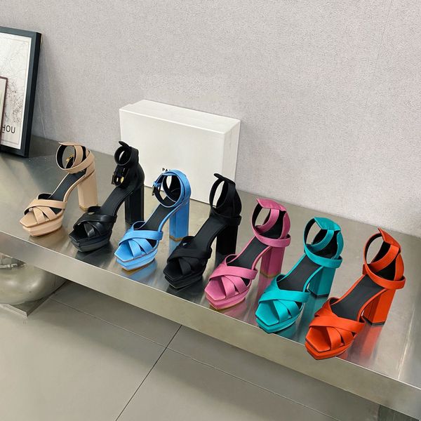 Ava satin platform Sandals block heels Square toe womens luxury designers leather sole top quality Evening Party bridesmaid shoes factory footwear Size 35-42 box16, Nude
Ava satin platform Sandals block heels Square toe womens luxury designers leather sole top quality Evening Party bridesmaid shoes factory footwear Size 35-42 box16, Nude