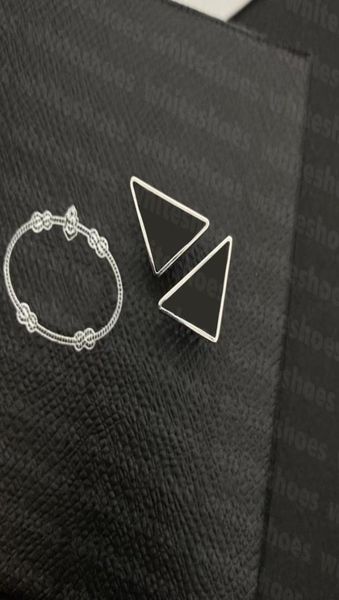 triangle shape stud designer luxury earring eardrop women men fashion studs letter print earrings1048566, Golden;silver
triangle shape stud designer luxury earring eardrop women men fashion studs letter print earrings1048566, Golden;silver