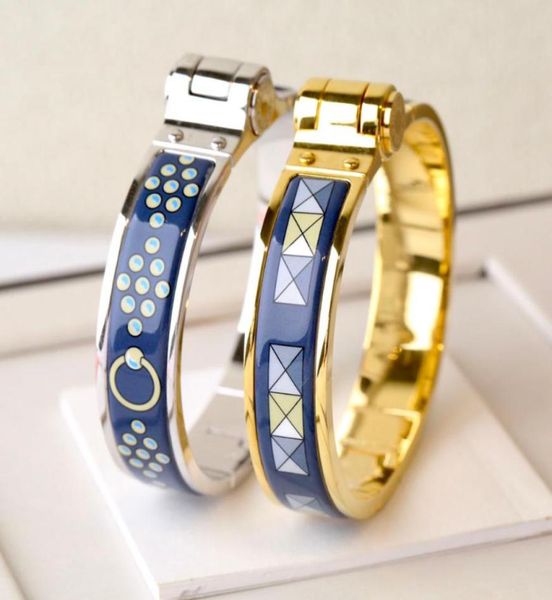enamel clic bangle for women charm bracelets 12mm small size snapfastener dark blue enamel6030190, Golden;silver
enamel clic bangle for women charm bracelets 12mm small size snapfastener dark blue enamel6030190, Golden;silver