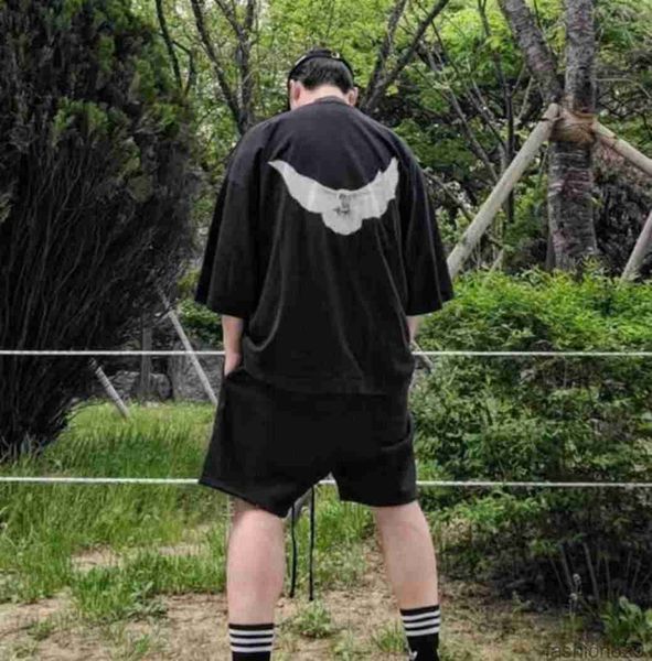 23sss designer balencigas women t shirt kanyes classic wests gaps three party joint peace dove printed washing water short sleeves high 66db, White;black
23sss designer balencigas women t shirt kanyes classic wests gaps three party joint peace dove printed washing water short sleeves high 66db, White;black