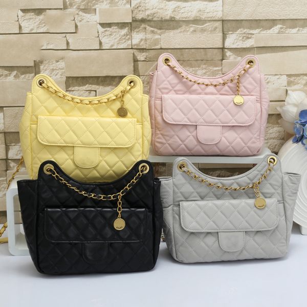 23ss luxury designers classic quilting crossbody bags france brand fashion bull horn bun large capacity women shoulder bag designer gold cha
23ss luxury designers classic quilting crossbody bags france brand fashion bull horn bun large capacity women shoulder bag designer gold cha