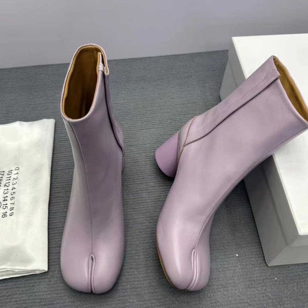 tabi ankel boot glitter anatomic ankle chunky heels round toe fashion ankle women's luxury designer dress party wedding shoes factory f, Black
tabi ankel boot glitter anatomic ankle chunky heels round toe fashion ankle women's luxury designer dress party wedding shoes factory f, Black