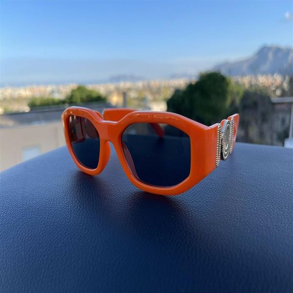 2021 new luxur classic pilot sunglasses designer brands fashion mens womens sun glasses eyewear metal glass lenses wit263b, White;black
2021 new luxur classic pilot sunglasses designer brands fashion mens womens sun glasses eyewear metal glass lenses wit263b, White;black