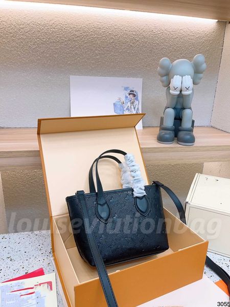 2023 handbags women tote bags fashion large capacity shoulder bags canvas bag pearl bag cool plain color large-capacity handbag
2023 handbags women tote bags fashion large capacity shoulder bags canvas bag pearl bag cool plain color large-capacity handbag