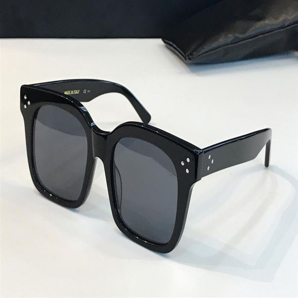 41076 mens sunglasses for women men sun glasses fashion style protects eyes uv400 lens with case226b, White;black
41076 mens sunglasses for women men sun glasses fashion style protects eyes uv400 lens with case226b, White;black