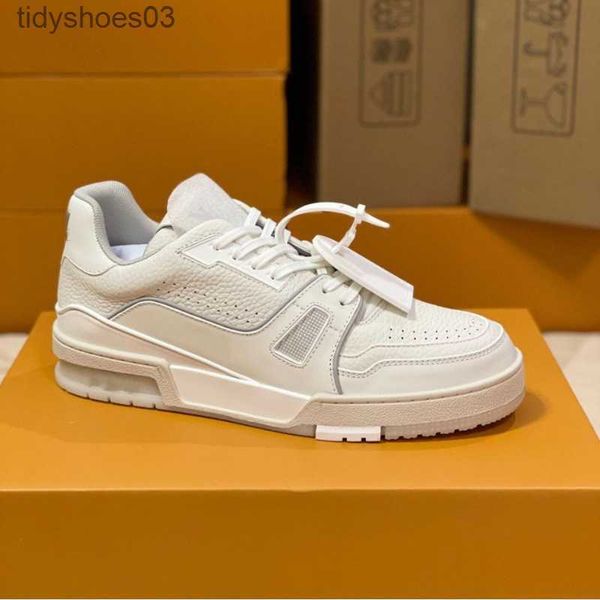 high edition trainer lvity sports shoes breathable leather casual shoes for couples denim lace up men's and women's board shoes, Black
high edition trainer lvity sports shoes breathable leather casual shoes for couples denim lace up men's and women's board shoes, Black