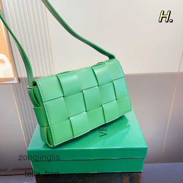 fashion crossbody 2023 bags shoulder cassette designer leisure venetaas bottegaas women's bag wove kanb
fashion crossbody 2023 bags shoulder cassette designer leisure venetaas bottegaas women's bag wove kanb