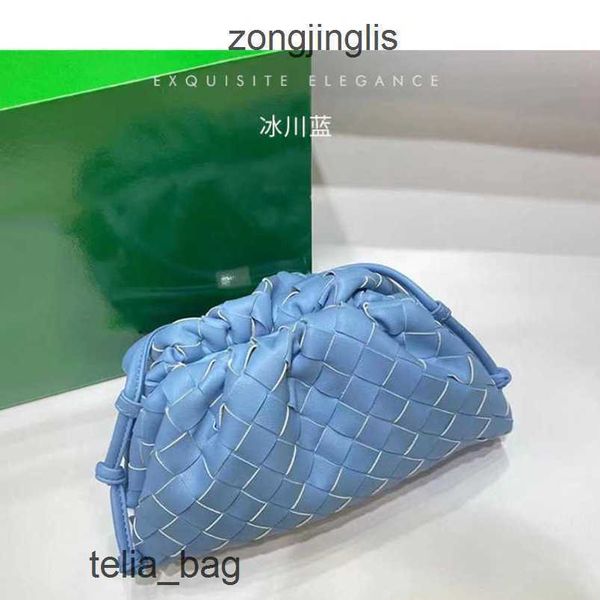 wrinkled womven woven classic bottegaas lady's 2023 bag bags cloud hand women's venetaas pouch leather dumpling hand single design
wrinkled womven woven classic bottegaas lady's 2023 bag bags cloud hand women's venetaas pouch leather dumpling hand single design