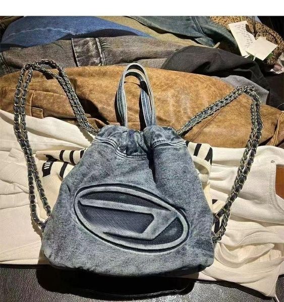 designer handbag original quality tote denim fabric dingdang bag luxury womens shoulder and back portable multifunctional totes dieselhandba
designer handbag original quality tote denim fabric dingdang bag luxury womens shoulder and back portable multifunctional totes dieselhandba