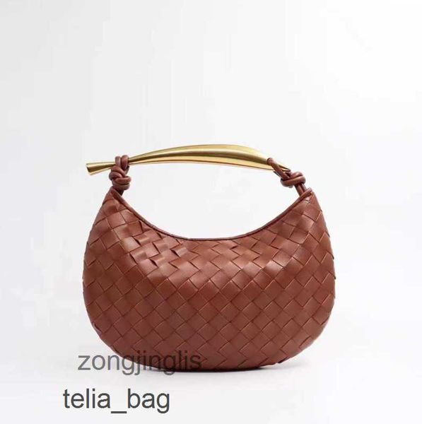 bottegaas soft cow sardine month venetaas bags designer the tote bag leather pleated handbag bag woven large luxury capacity casual underar
bottegaas soft cow sardine month venetaas bags designer the tote bag leather pleated handbag bag woven large luxury capacity casual underar