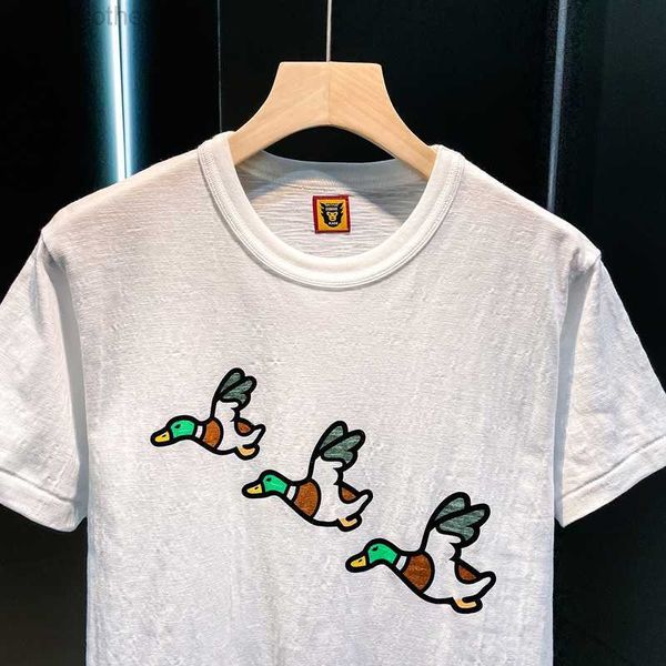 men's t-shirts good quality human made fashion t-shirt men 1 1 human made harajuku opening limited to three ducks women tee men clothin, White;black
men's t-shirts good quality human made fashion t-shirt men 1 1 human made harajuku opening limited to three ducks women tee men clothin, White;black