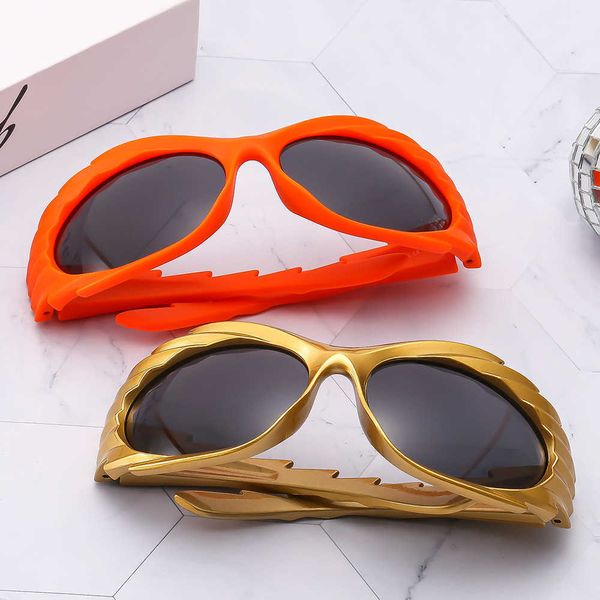 2023 new personalized y2k millennium spicy girl cat eye cool hedgehog party sunglasses w68157, White;black
2023 new personalized y2k millennium spicy girl cat eye cool hedgehog party sunglasses w68157, White;black