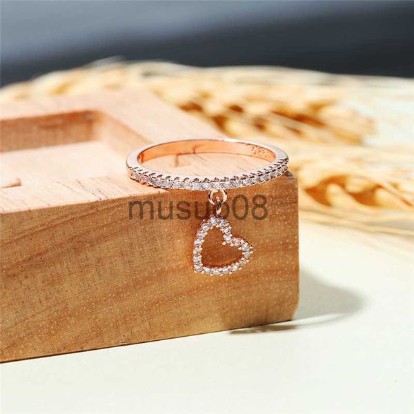 band rings simple female white crystal pendant ring rose gold silver color engagement ring vintage love heart thin wedding rings for women j
band rings simple female white crystal pendant ring rose gold silver color engagement ring vintage love heart thin wedding rings for women j