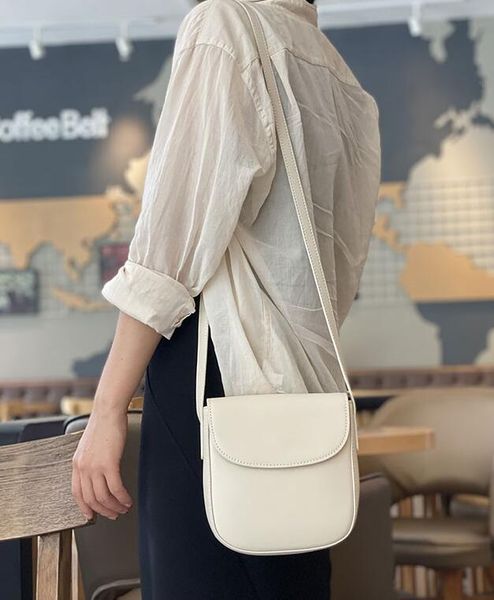 large capacity bag women's new commuter tote bag fashion shoulder bag crossbody bag solid color simple travel bag 121111111111
large capacity bag women's new commuter tote bag fashion shoulder bag crossbody bag solid color simple travel bag 121111111111
